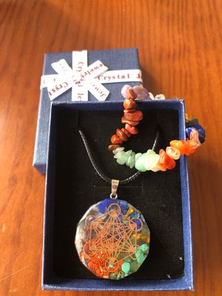 Collar y Pulsera Chakras Resina Piedra