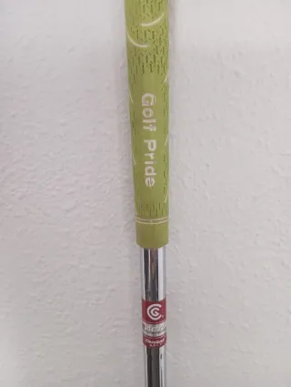 Palo de golf Cleveland CG12