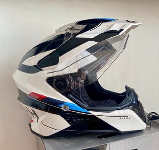 Casco Airoh Commander 2022 + Intercom + Guantes