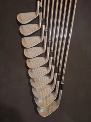 Hierros, Wedges, Madera 3, Híbrido 3 y Bolsa