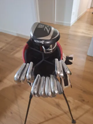 Hierros, Wedges, Madera 3, Híbrido 3 y Bolsa