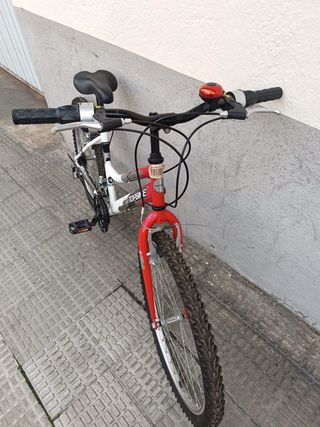 Bicicleta Topbike Roja y Blanca
