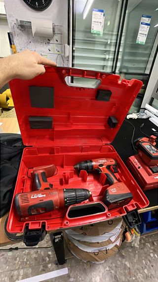 Taladro/atornillador Hilti con maletín