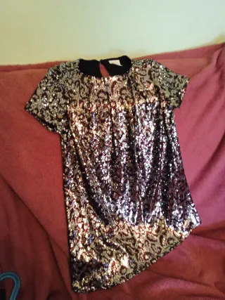 Vestido muy elegante de lentejuelas talla 116
