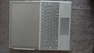 Surface Pro 7 + Teclado y Pen original