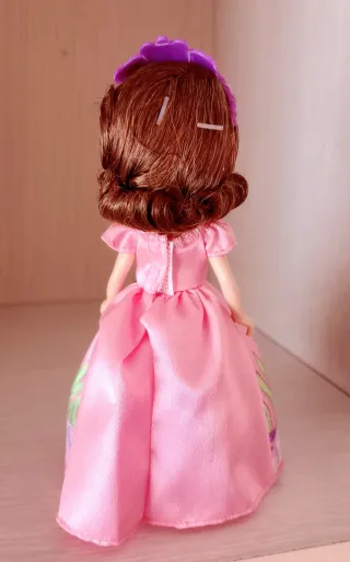 Muñeca Princesa Sofía THE FIRST