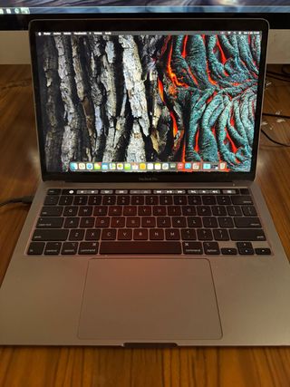 MacBook Pro 2020 con Touch Bar