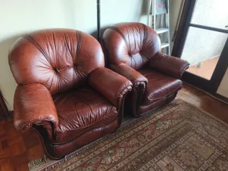 Sofá de Piel Marrón