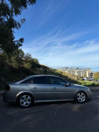 Opel Vectra 2004