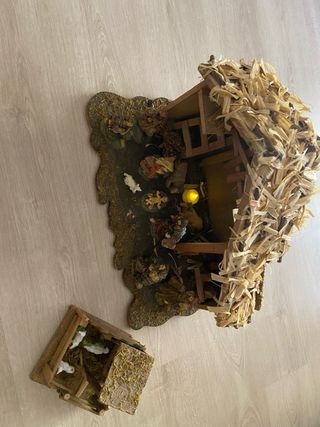 Portal de Belén con figuras y corral Negociable