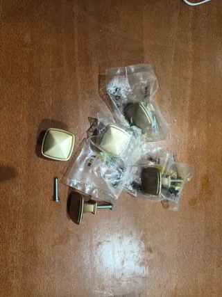 5 Tiradores cajón, dorados Nuevos