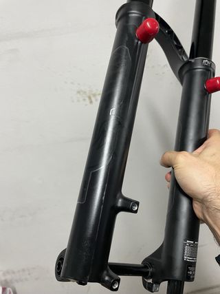 Suspensão Fox 38 29 Float Grip Performance 160mm