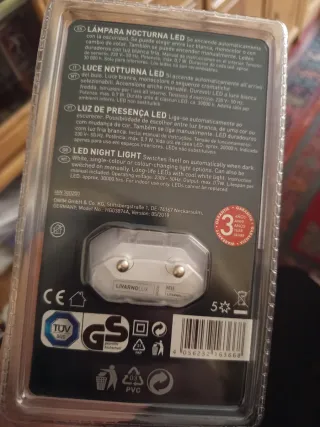 Lámpara Nocturna LED LivarnoLux Nueva