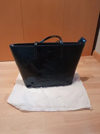 Desigual bolso charol azul