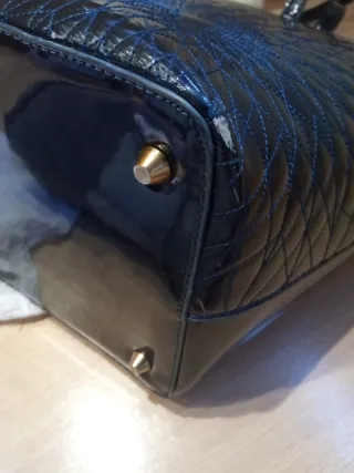 Desigual bolso charol azul