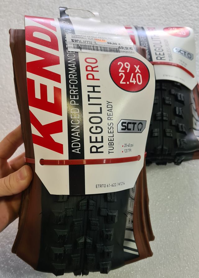 2 coperture Tubeless Ready Kenda 29x2.40