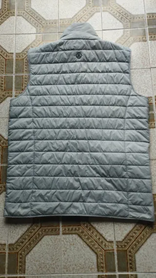 Chaleco gris, Talla XL muy poco usado