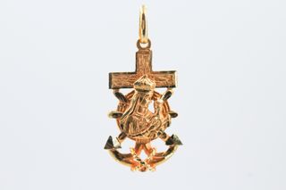 Cruz De Oro De 18K.. Ref: 003-03-02490