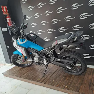 CFMOTO 450 MT