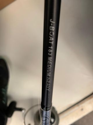 Lote 3 cañas y 3 carretes pesca