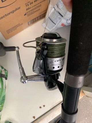 Lote 3 cañas y 3 carretes pesca