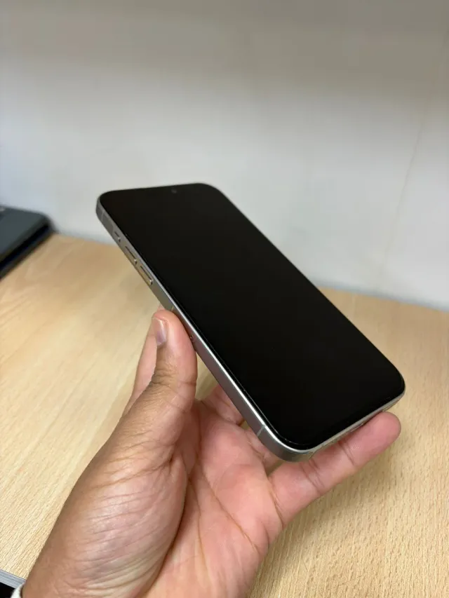 iPhone 15 Pro Max 512GB Natural Titanium