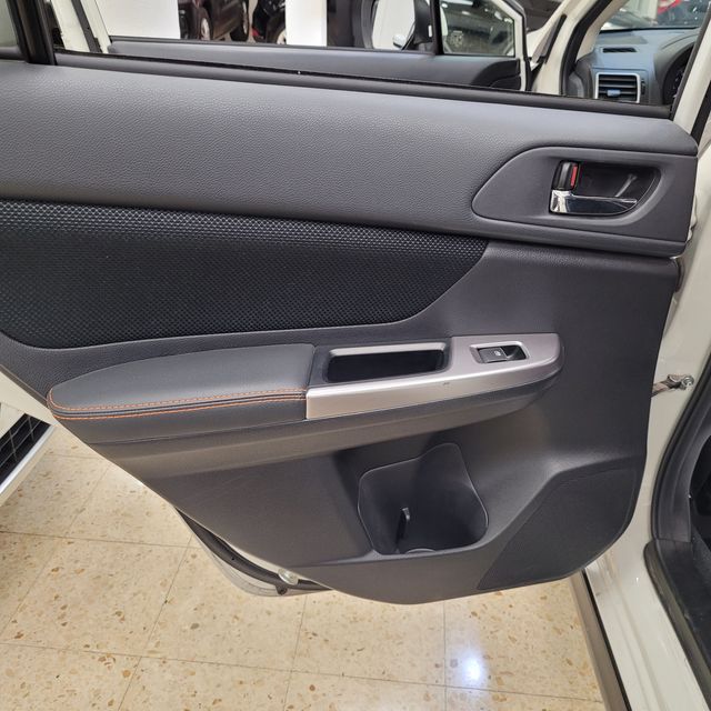 Subaru XV 2.0 auto 2016