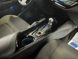 TOYOTA C-HR 1.8 HIBRIDO