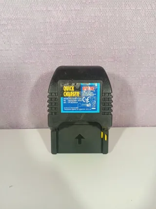 Cargador Ni-Mh EZTEC