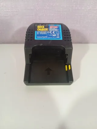 Cargador Ni-Mh EZTEC