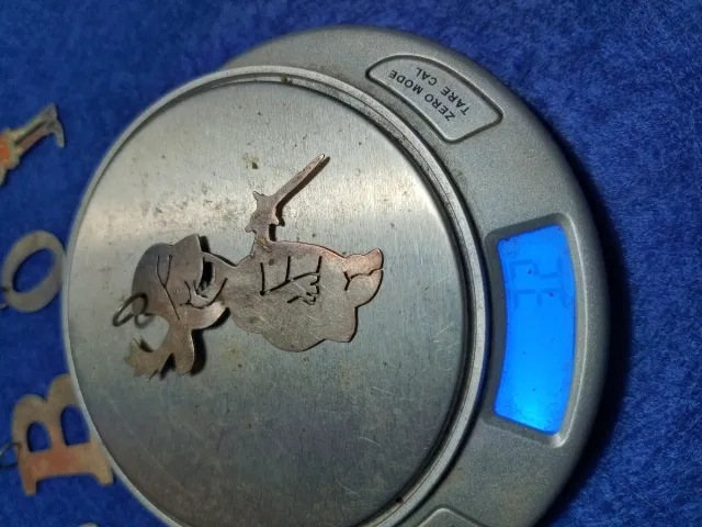 Figuras y letras en Plata Maciza