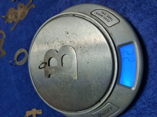 Figuras y letras en Plata Maciza