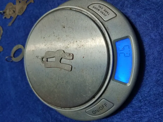 Figuras y letras en Plata Maciza