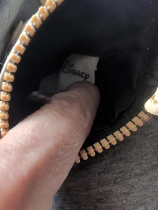 Monedero Lumier Primark.