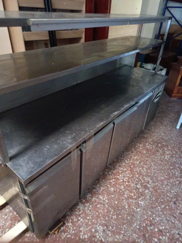 Mostrador refrigerado Infrico 2.50m