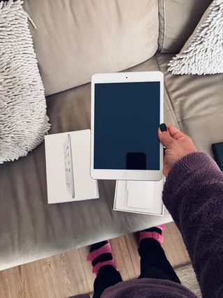 Apple iPad mini 2 Plata