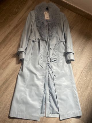 Gabardina Zara azul bebé XS