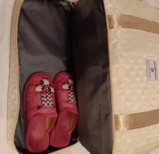 Bolsa de viaje ZUOMANNI nueva