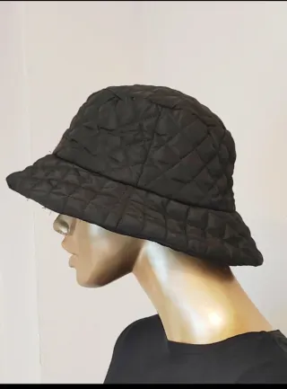 Gorro de lluvia Zarucho acolchado negro