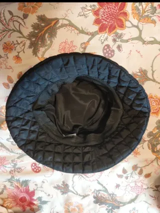 Gorro de lluvia Zarucho acolchado negro