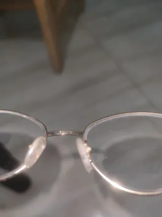 Gafas Vintage Doradas y Rosas