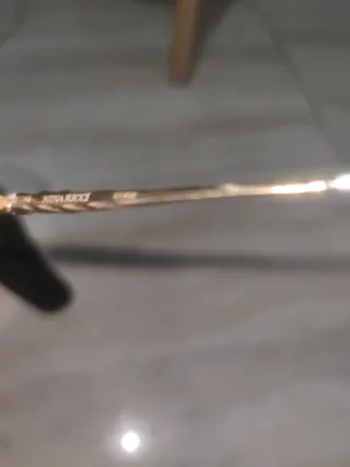 Gafas Vintage Doradas y Rosas