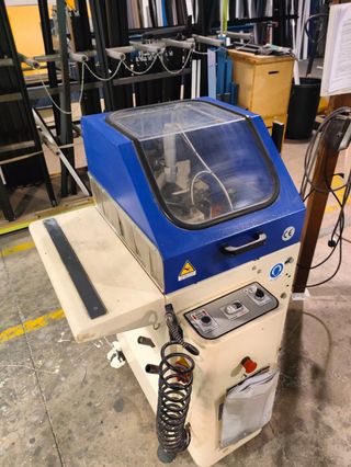 Fresadora aluminio 2005