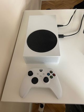 Xbox Series S + Monitor Asus Xbox Series S 512GB