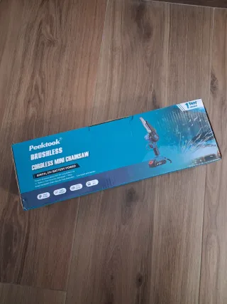 Mini Motosierra a batería