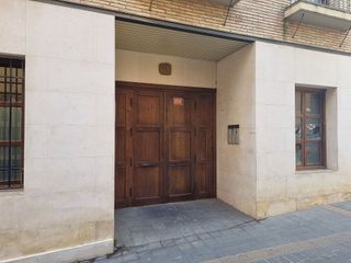 Local comercial en venta en Casco Antiguo en Huesca