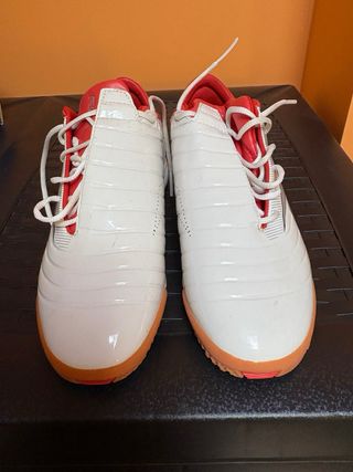 Zapatillas Reebok Blancas y Rojas