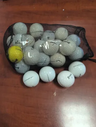 24 Bolas de Golf Srixon Mix Reacondicionadas