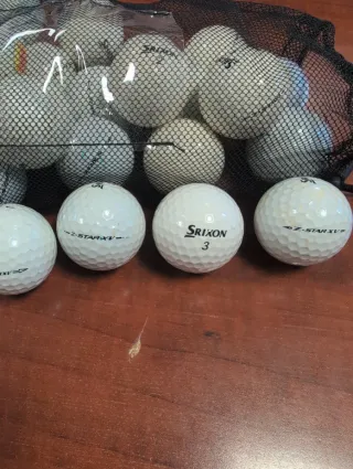 24 Bolas de Golf Srixon Mix Reacondicionadas