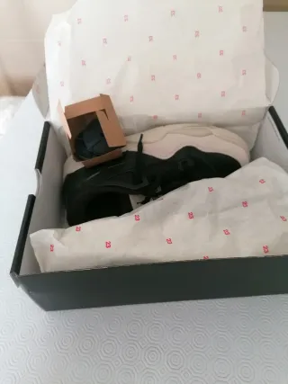 Air Jordan 4 RM Scarpa Uomo Taglia 44